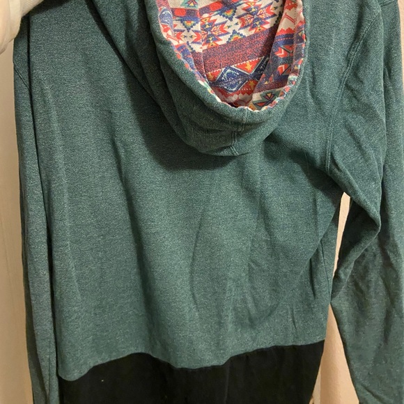 PacSun sweatshirt - Picture 3 of 3